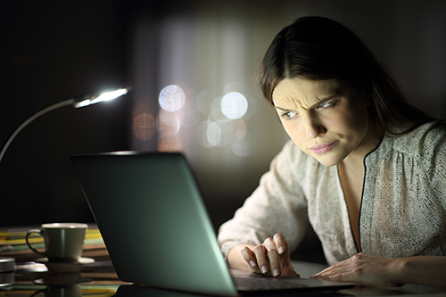 Fake Reviews and Fake Tests: How to Spot Them – and Why They Won't Go Away